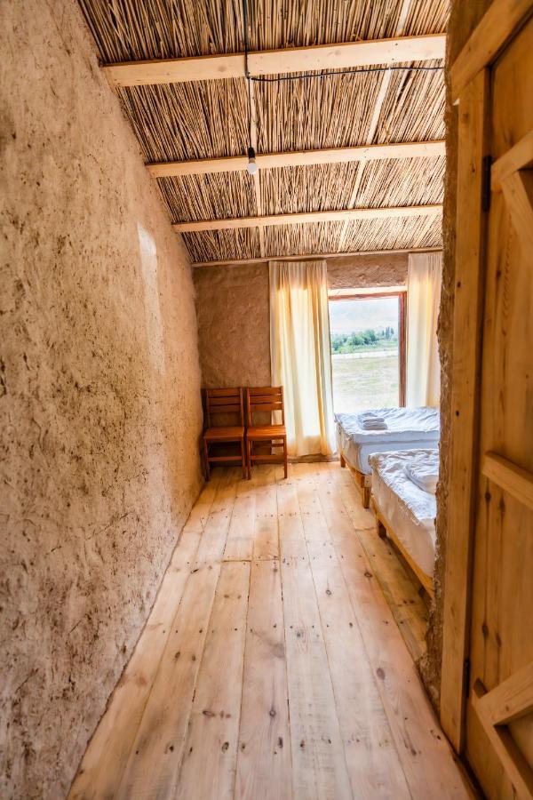 Bagysh Kyzart Hotel & Horse Tours מראה חיצוני תמונה